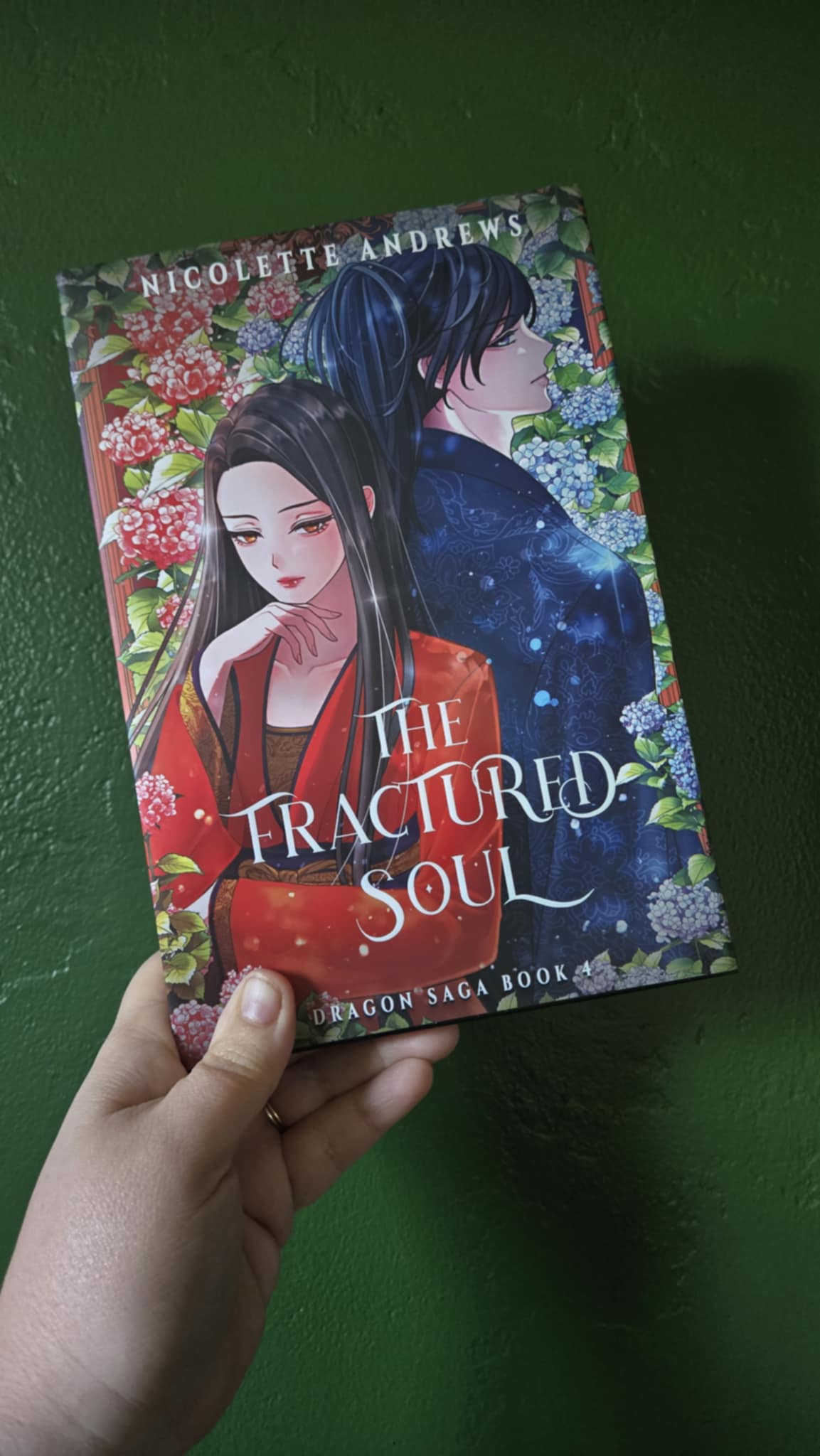 [Wounded] The Fractured Soul Special Edition Hardcover (Book 4 Dragon Saga)